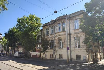 Apartament cu 2 camere semidecomandat în Mitropolie - 1