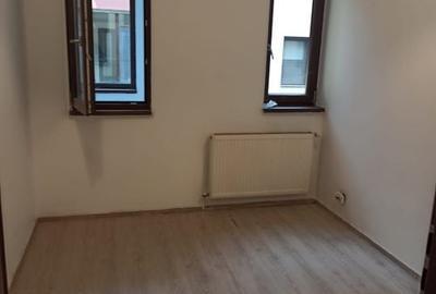 2cam-studio partial mobilat+parcare/20min metrou Leonida/Berceni - 7