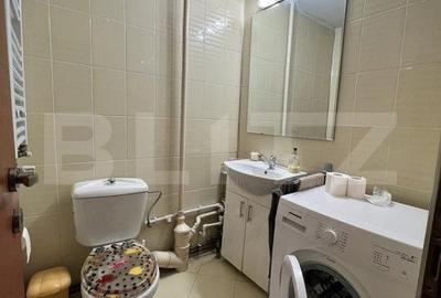 Apartament cu 3 camere în 1 Mai - 9