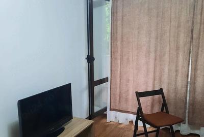 Garsonieră semidecomandată în Păcii - 1