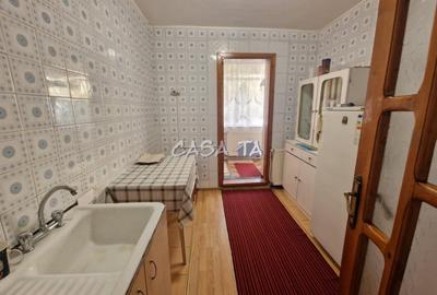 Apartament 4 camere, situat in Targu Jiu, Str. 22 Decembrie 1989 - 7