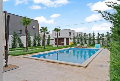 VILA CU PISCINA ZONA TUNARI - 3