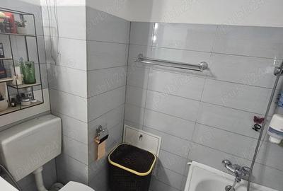 Apartament cu 2 camere semidecomandat în Turnișor - 1