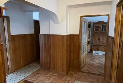 Apartament cu 4 camere în Mărăști - 1