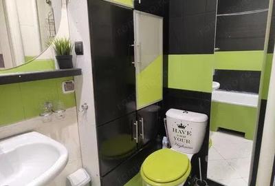 2 camere de vanzare in zona Pandurii - 6