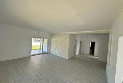 Casă cu 4 camere în Exterior Vest - 1
