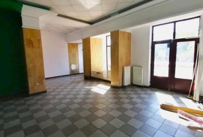 Ultracentral - Primarie, spatiu comercial, 90 mp. - 2