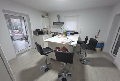 Casă cu 4 camere cu Teren 463 Mp în Central - 7