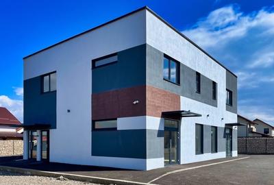 Spațiu comercial, de 315 mp, în Tărlungeni - 1