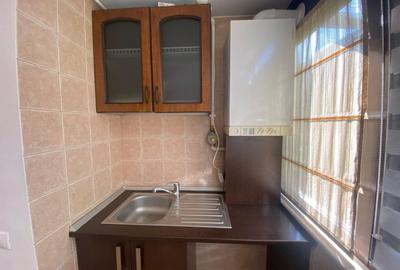 Inchiriere apartament 3 camere 75mp 3 balcoane nemobilat Cotroceni Eroilor - 4