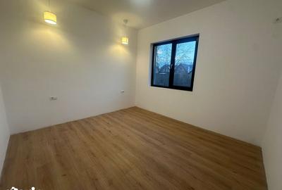 Casă cu 4 camere cu Teren 50 Mp în Drumul Taberei - 5
