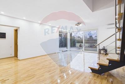 Casă cu 6 camere cu Piscina în Băneasa - 4