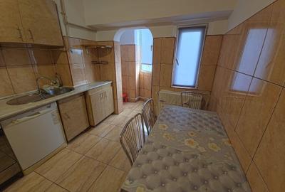 Gara BCR apartament 2 camere decomandat vedere parc gara - 13