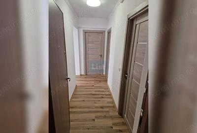 Apartament cu 3 camere semidecomandat în Horea - 4
