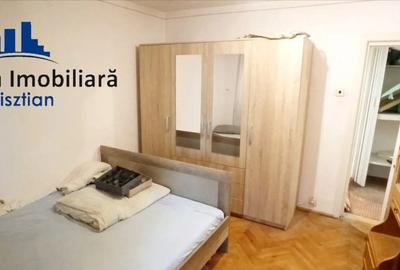 Apartament cu 2 camere de vanzare - Zona Micro 17 - 2