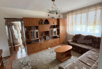 Apartament cu 2 camere decomandat în Central - 1