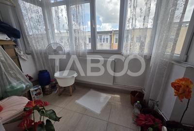Apartament cu 3 camere decomandat în Făgăraș - 11