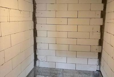 Casă cu 5 camere cu Teren 500 Mp în Cârcea - 9