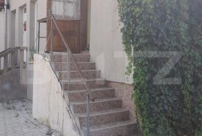 Apartament la casa, zona centrala, 100 mp utili, Radauti - 8