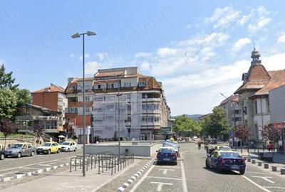 Vand apartament cu 3 camere in centrul orasului Ramnicu Valcea etaj 4 - 7