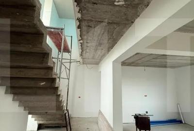 Casă cu 4 camere cu Teren 340 Mp în Central - 4