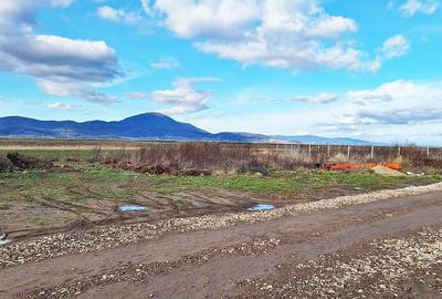 Vând teren comuna Cristian jud Brașov 714 metri patrați preț 78.000 E - 9