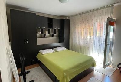 Apartament cu 3 camere decomandat în Titan - 8