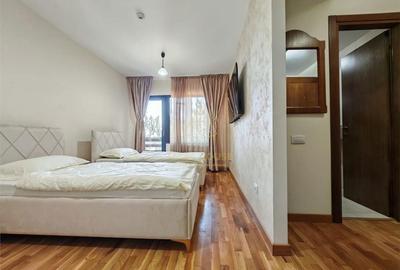 Spațiu comercial, de 872 mp, în Central - 1