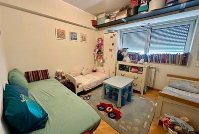 UNIRII - FANTANI 5 camere decomandat etaj 5 panorama deosebita - 14