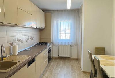 Apartament cu 2 camere decomandat în Ștrand - 2