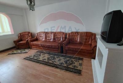 Apartament cu 3 camere Apartament cu 3 camere - 9