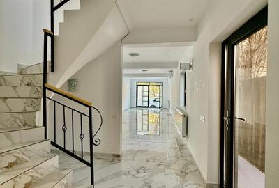 Vitan - Casa de Pensii ,Timpuri Noi metrou, vila P+2, NEMOBILATA - 2