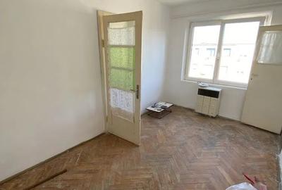 Apartament cu 2 camere semidecomandat în Solidarității - 2
