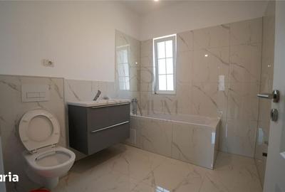 Casă cu 4 camere cu Teren 330 Mp în Moșnița Nouă