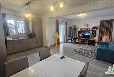 Casă individuală cu 4 camere cu Canalizare în Dragomirești-Deal - 7