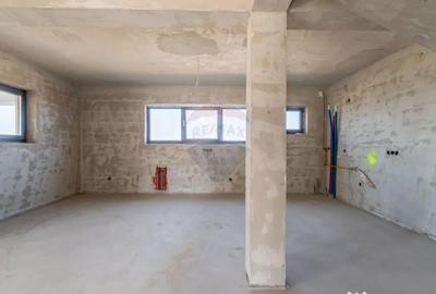 Casă cu 4 camere cu Teren 755 Mp în Jucu - 15