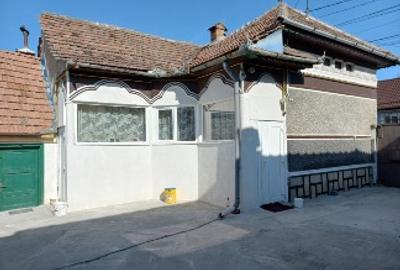 Casă individuală cu 3 camere cu Teren 1490 Mp în Perșani - 2
