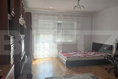 Apartament de inchiriat, cu 2 camere, 58 mp, zona Micro 17 - 8