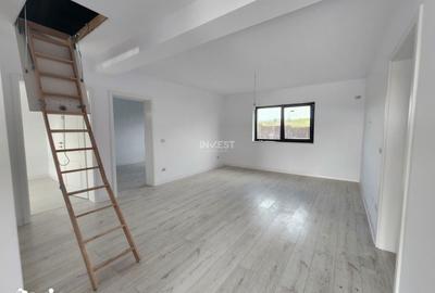 Casă cu 4 camere cu Teren 500 Mp în Miroslava - 2