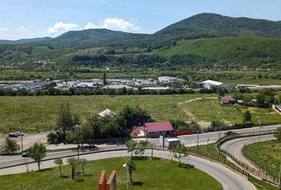 Apartament cu 3 camere decomandat în 1 Mai - 6