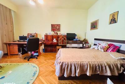 Casă cu 3 camere cu Teren 327 Mp în Central - 9
