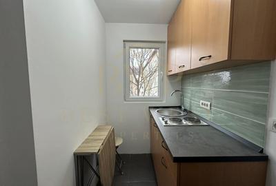 Garsonieră decomandată, mobilată în Buziașului - 4