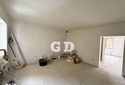 Apartament cu 3 camere decomandat în Central - 1