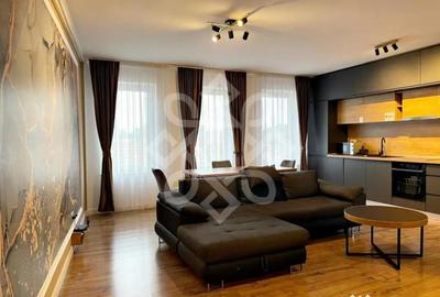 Apartament cu 3 camere semidecomandat în Central - 4