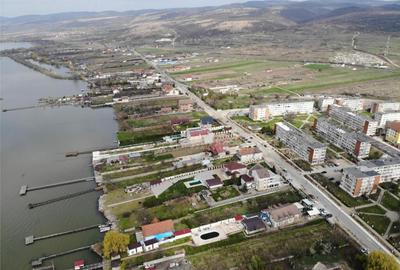 Moldova Noua, Teren Drept Intravilan 1628 Mp., pe malul Duna - 12