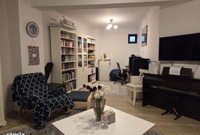 Apartament cu 3 camere în Central - 1