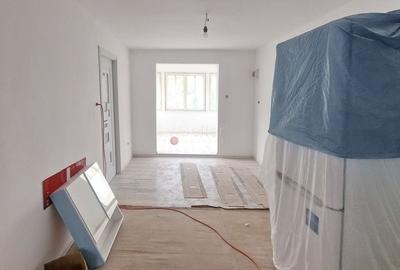 Aproape De Castelul Cantacuzino - 12