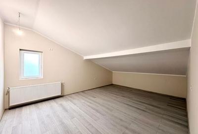 Casă cu 4 camere cu Teren 250 Mp în Moșnița Veche - 2