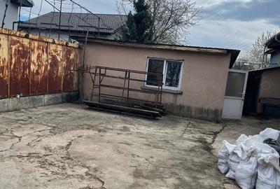 Spațiu comercial, de 400 mp, în Central - 6
