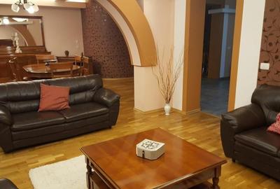 Vila  5 camere  , in Ploiesti, zona 8 Martie. - 3